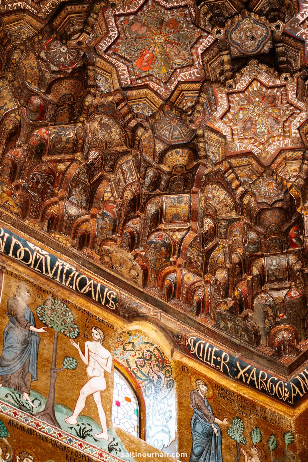 Interieur van de Ges&uacute;-kerk, Palermo