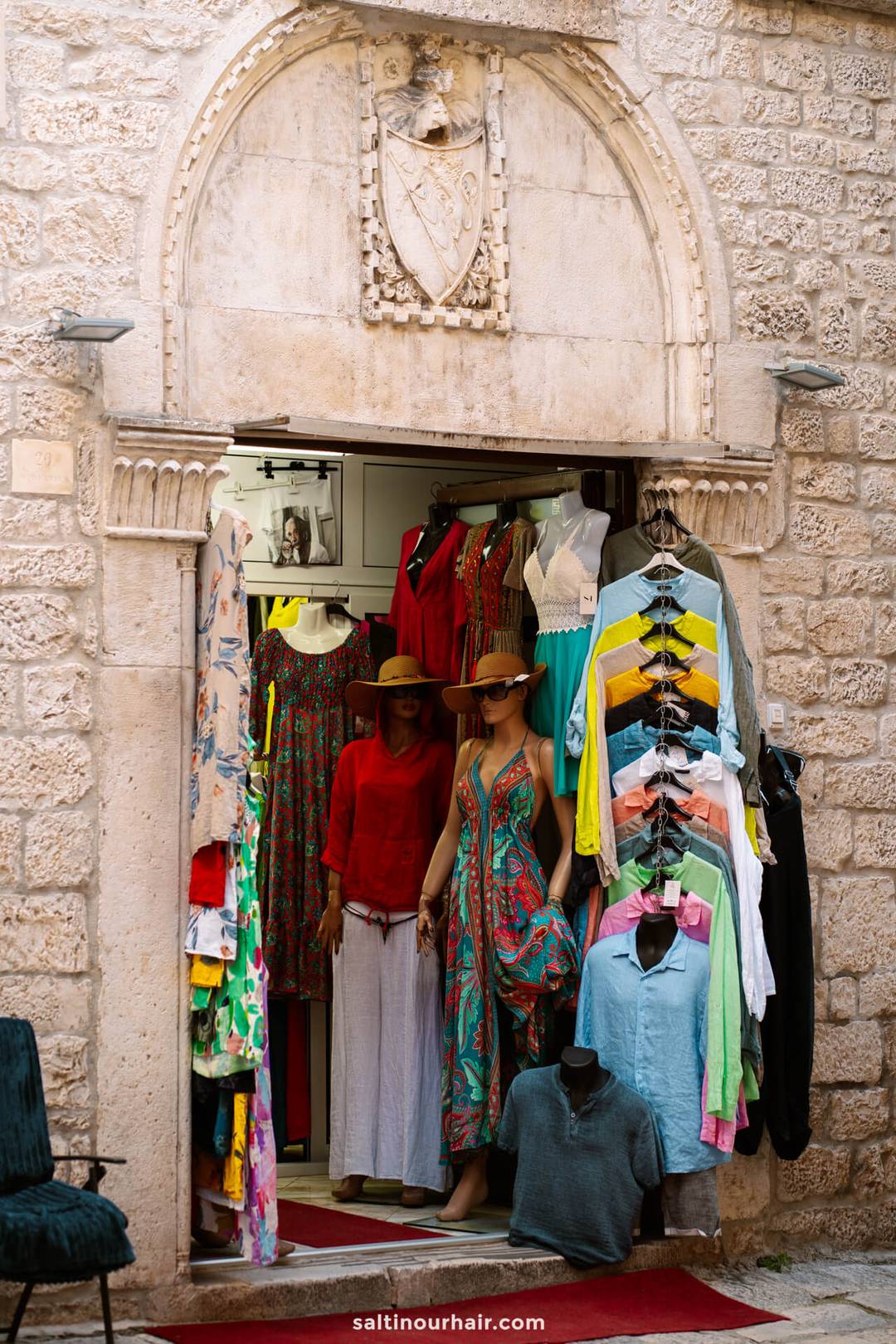 clothing shop trogir croatia