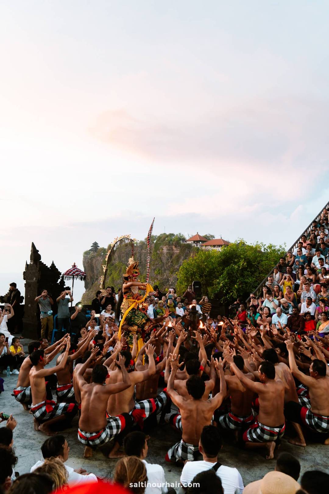 uluwatu bali itinerary kecak fire dance
