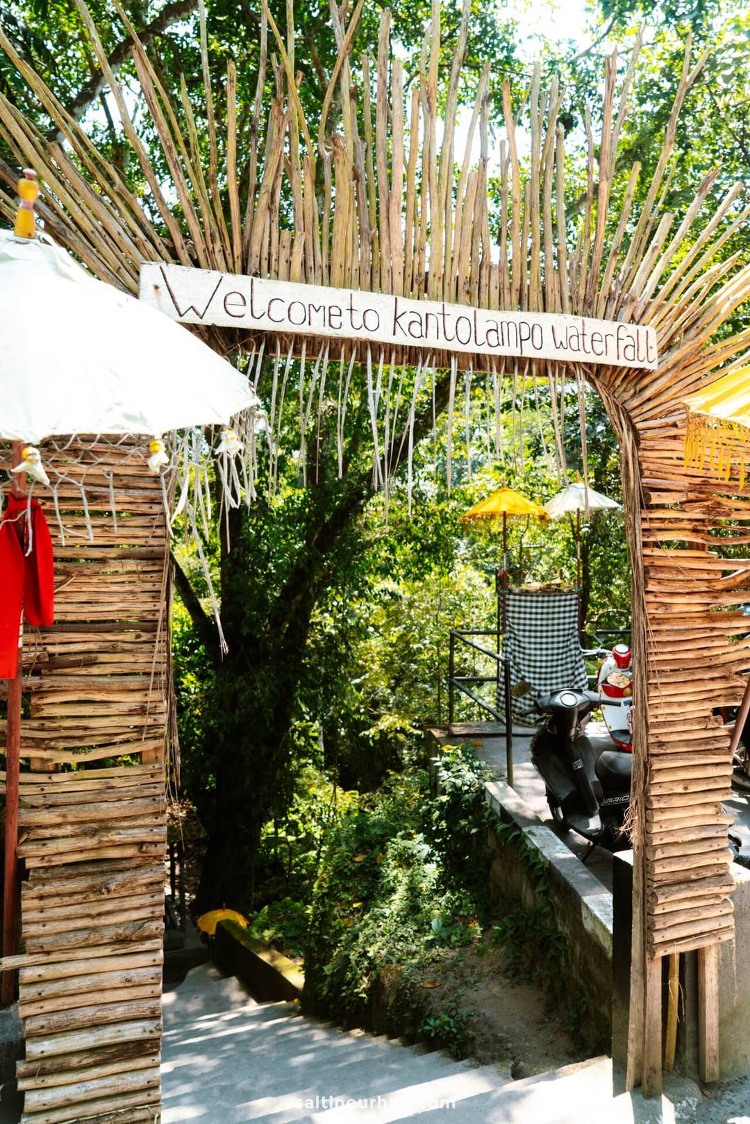 best things to do ubud bali kanto lamp waterfall