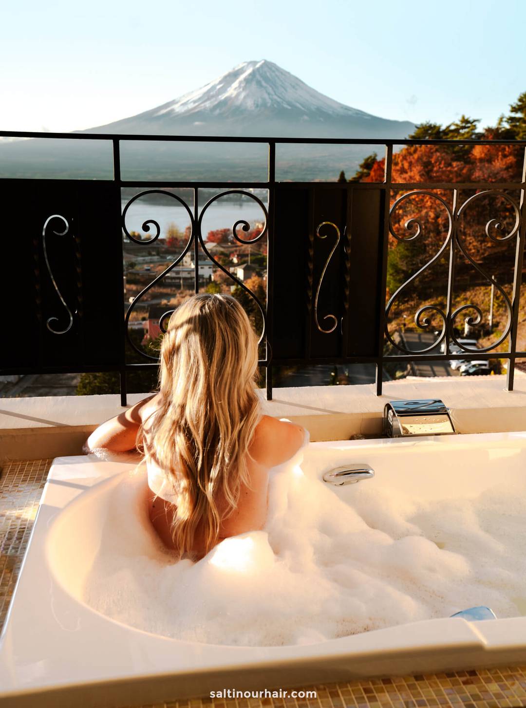 hotel with view on mount fuji japan