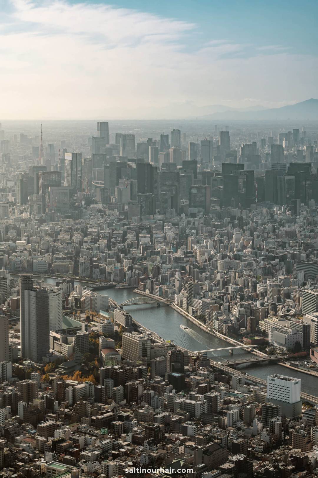 view skytree tower tokyo japan