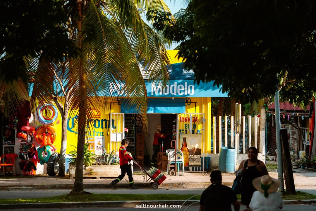 local supermarket bacalar Mexico