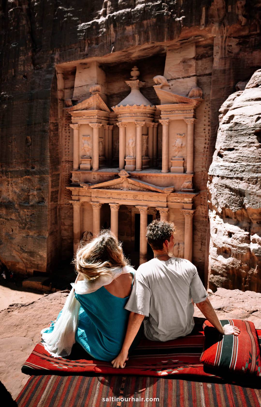 best photo viewpoint petra jordan treasury