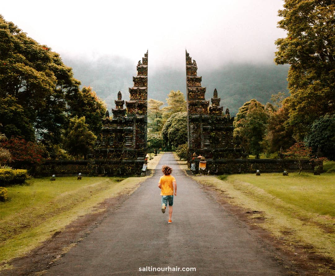 Handara Gate munduk bali travel guide