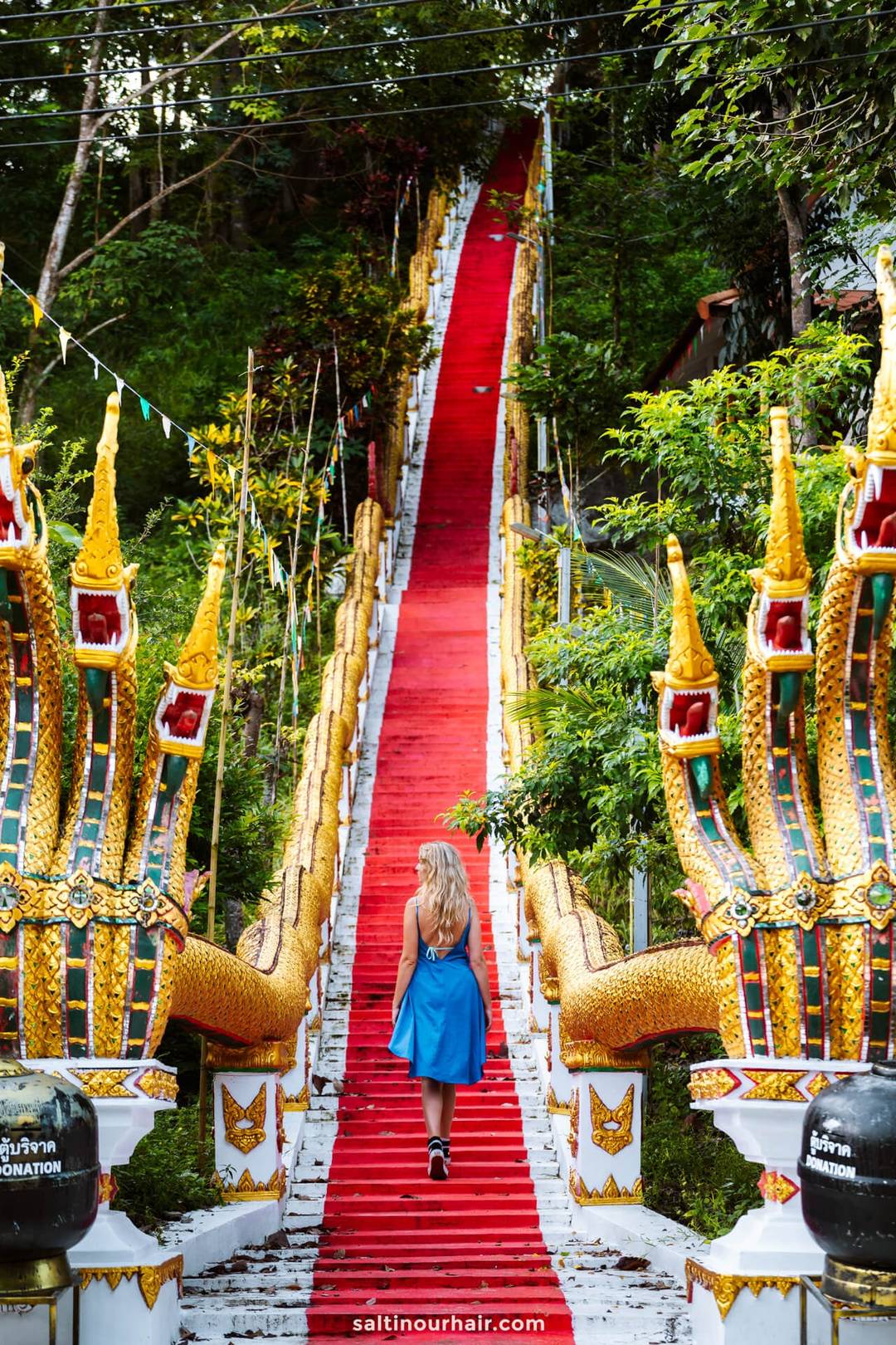 wat maduea Wan tempel thailand