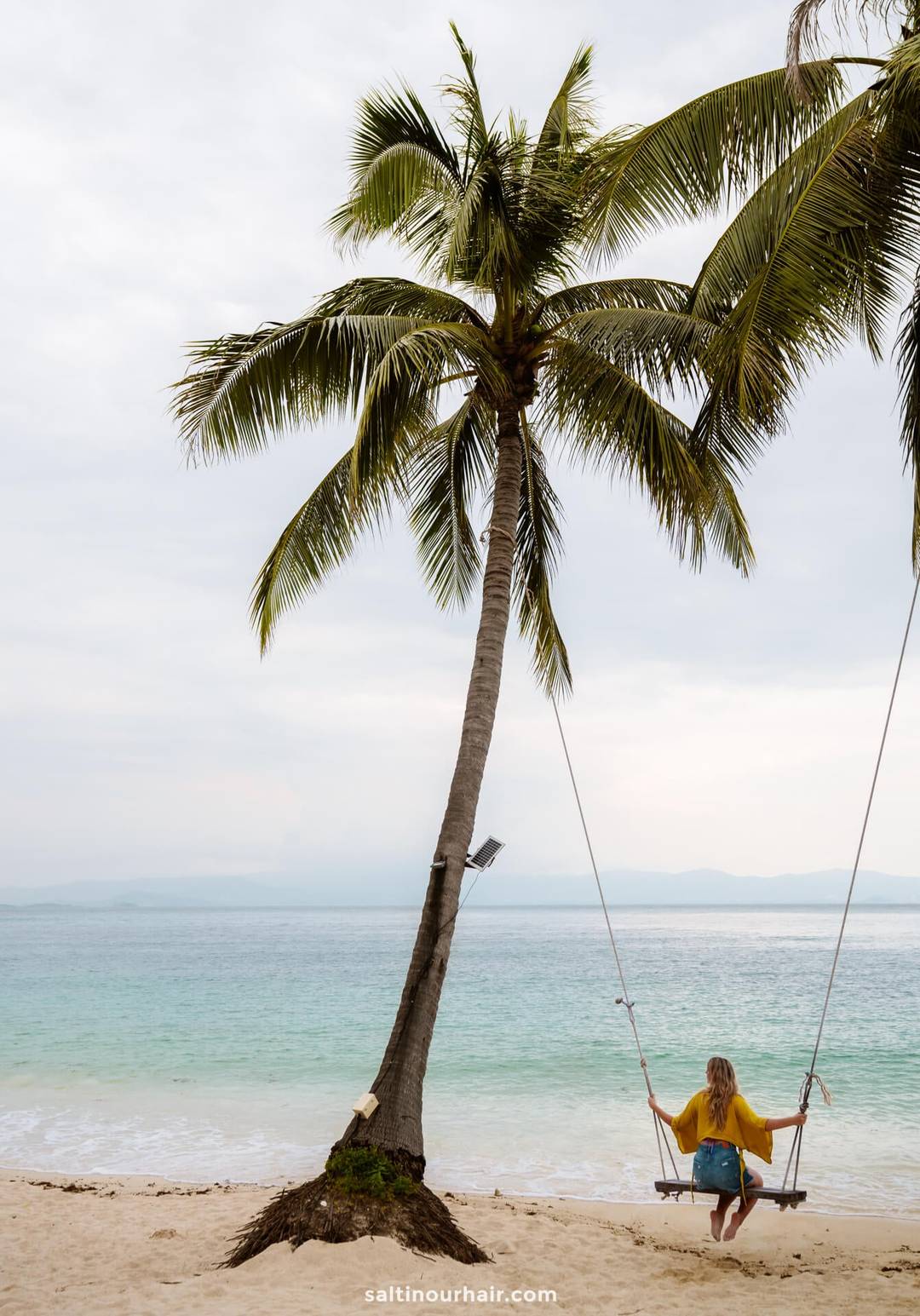 schommel strand zonsondergang Thailand