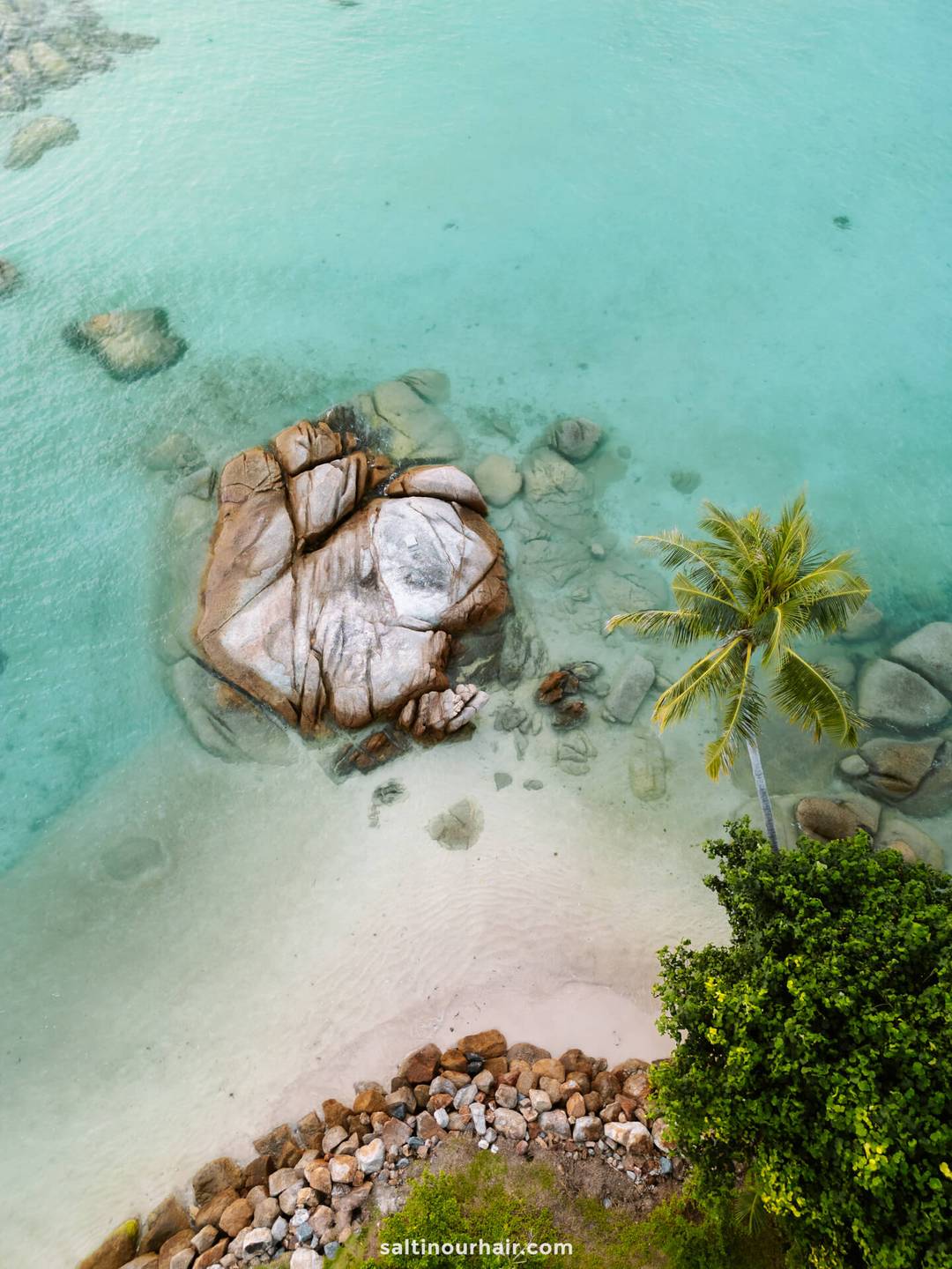 Ang Thong National Marine Park rots blauw water