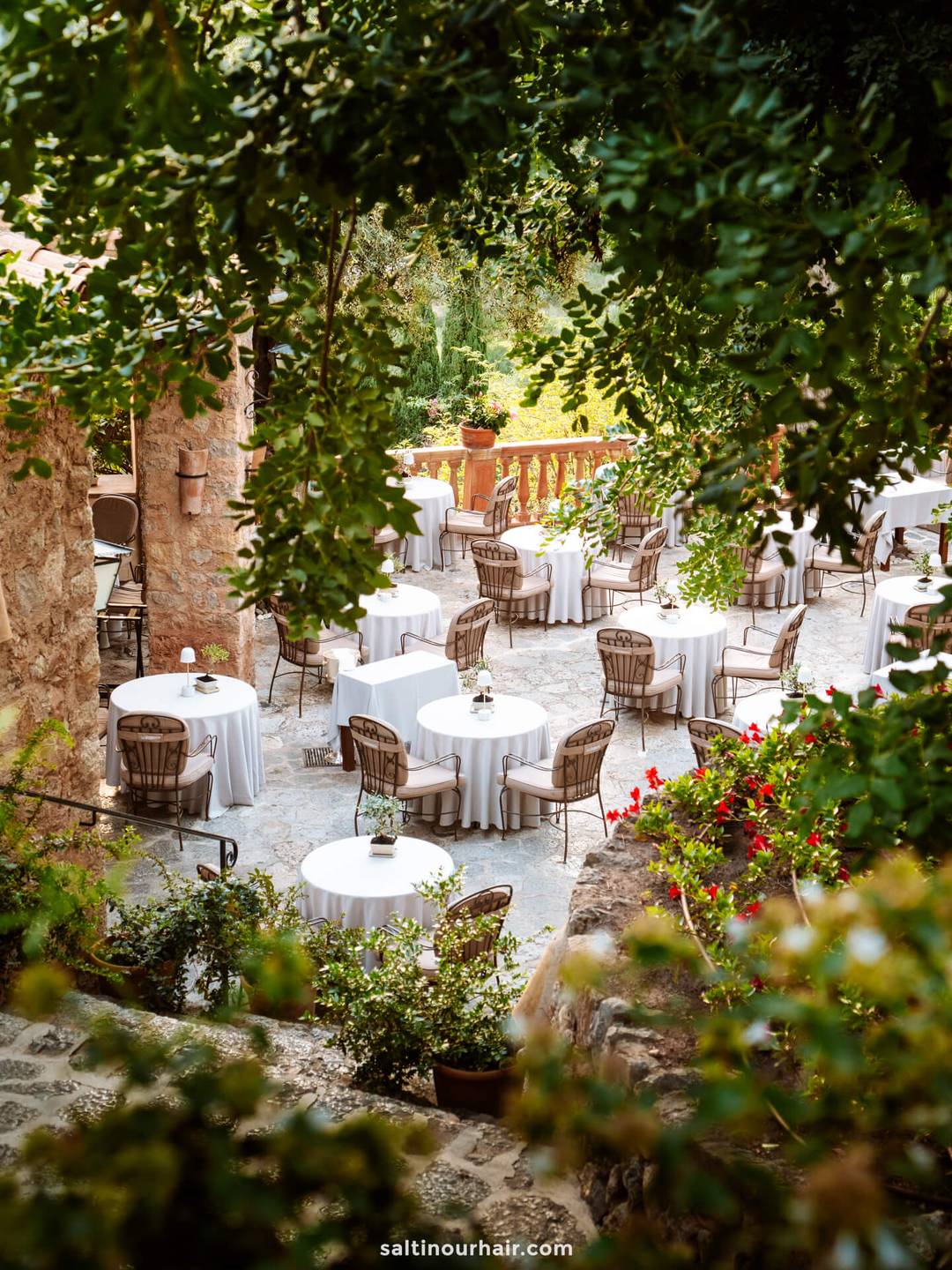 waar te eten in deia spanje buitenpatio mallorca
