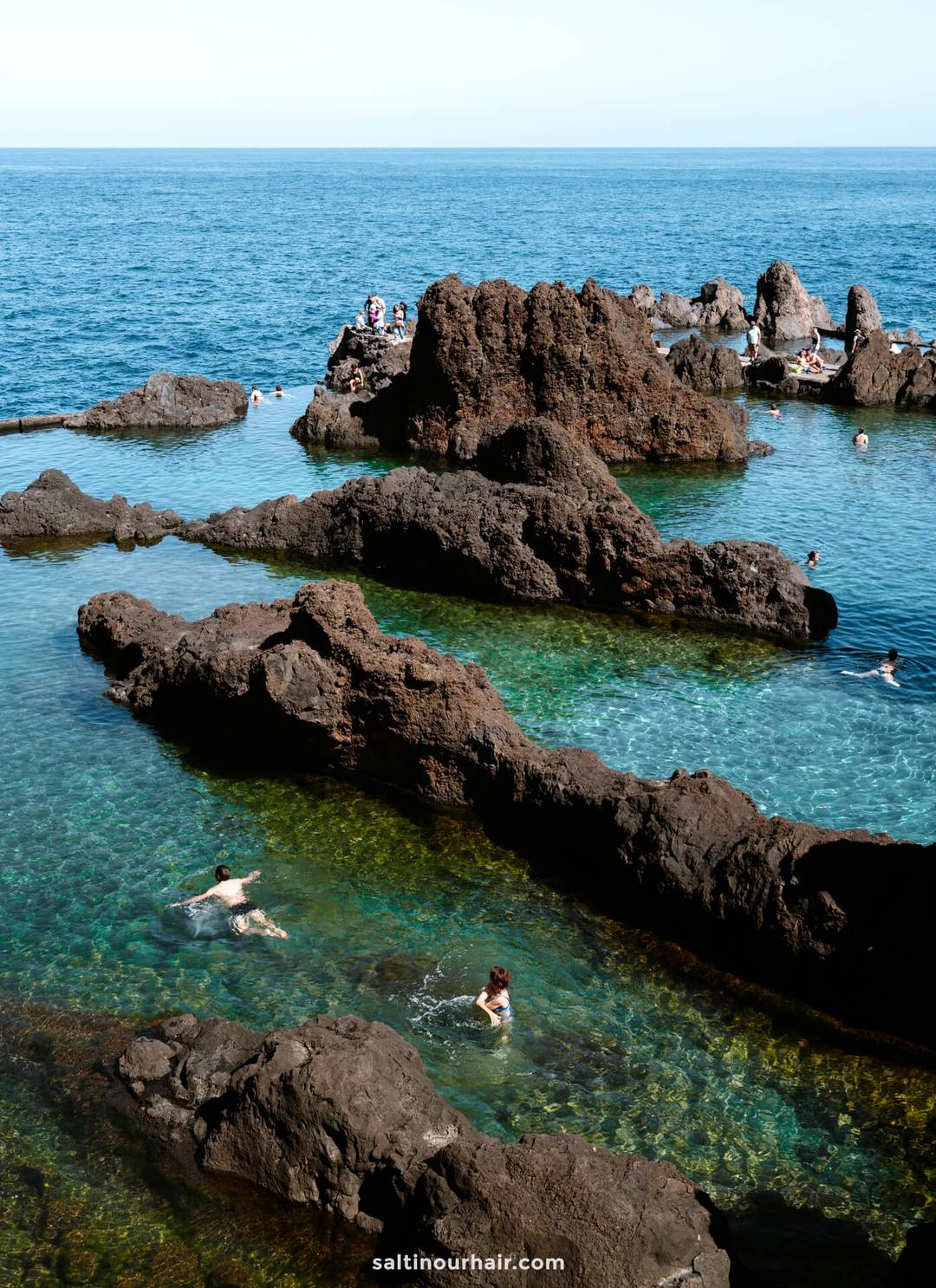 Zwembad Naturais do Aqu&aacute;rio porto moniz madeira  