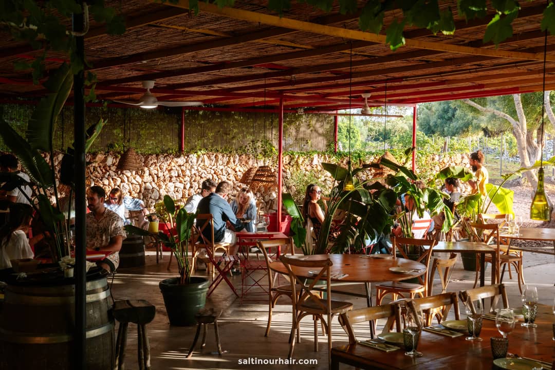 Bodegas Binifader wijnhuis restaurant zonsondergang Menorca Spanje