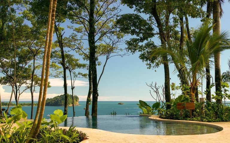 Arenas Del Mar Resort