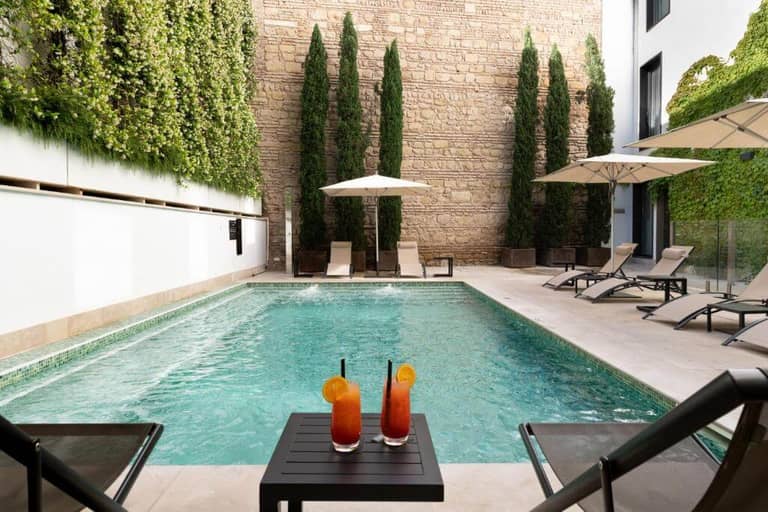 H10 Palacio Cordoba