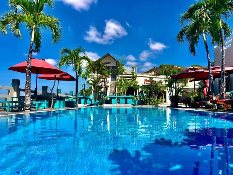 Bliss Hotel