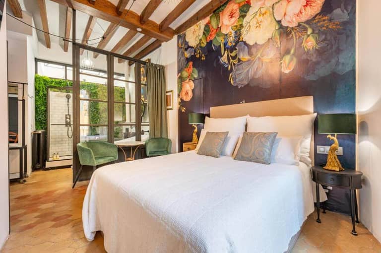 Hond Admiraal - Urban Guest House