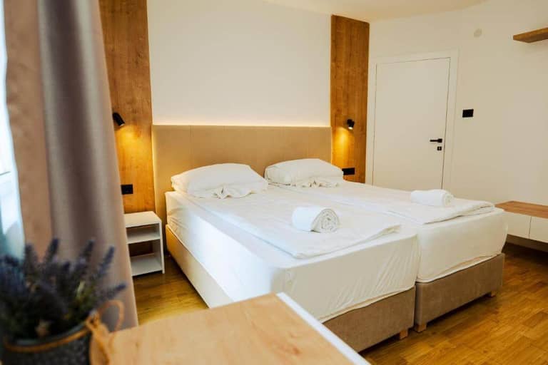 Vila Sunce Village Resort