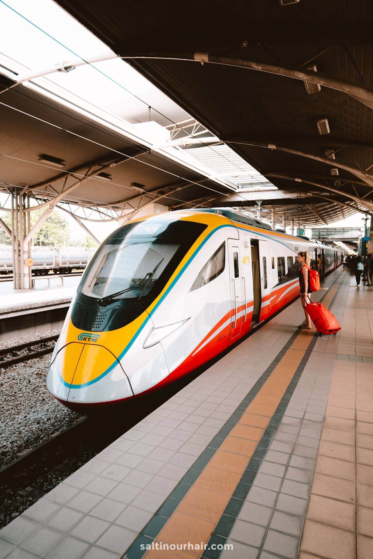 malaysia train travel